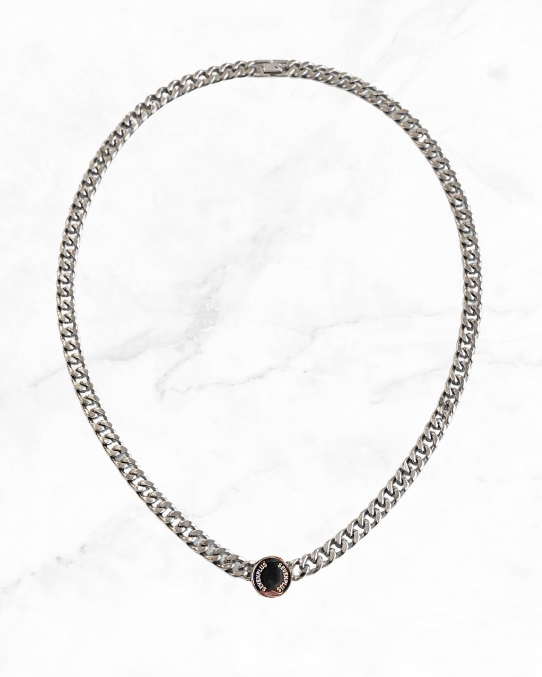 Luna  gans（ルナ・ガンス）