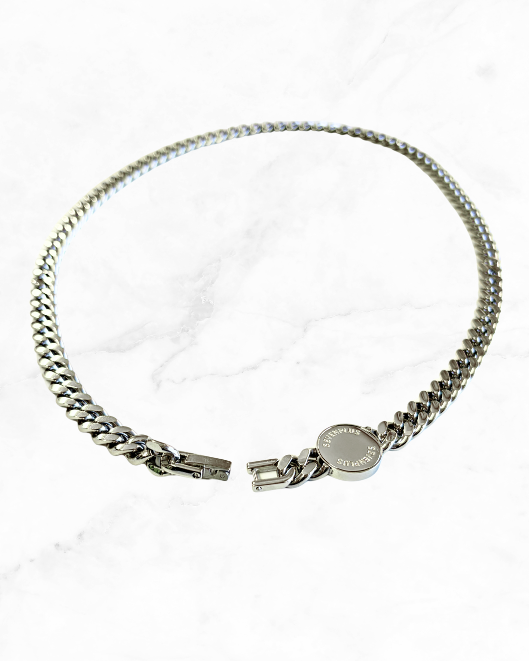 Luna catena  Moles（ルナ・カテナ・モーレス）