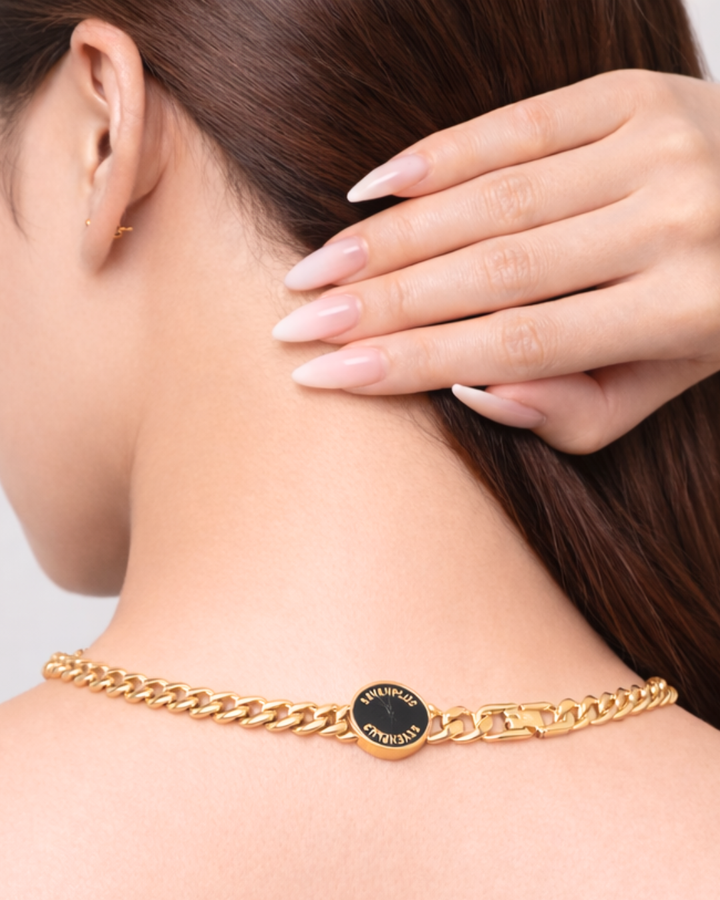 Luna catena  Moles（ルナ・カテナ・モーレス）