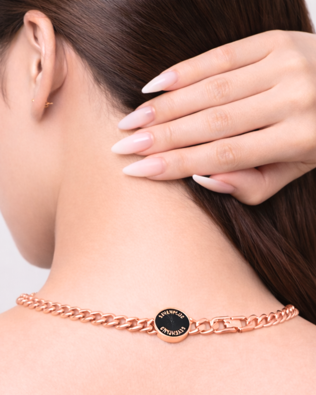 Luna catena  Moles（ルナ・カテナ・モーレス）