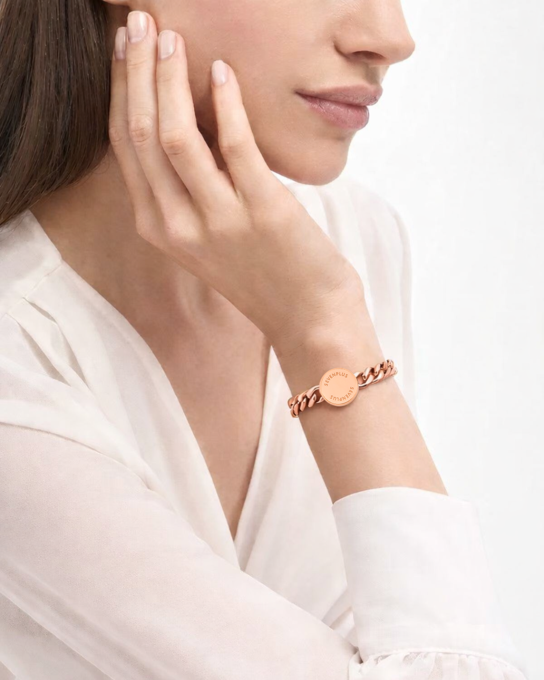 Amilla Moles（アミラ・モーレス）