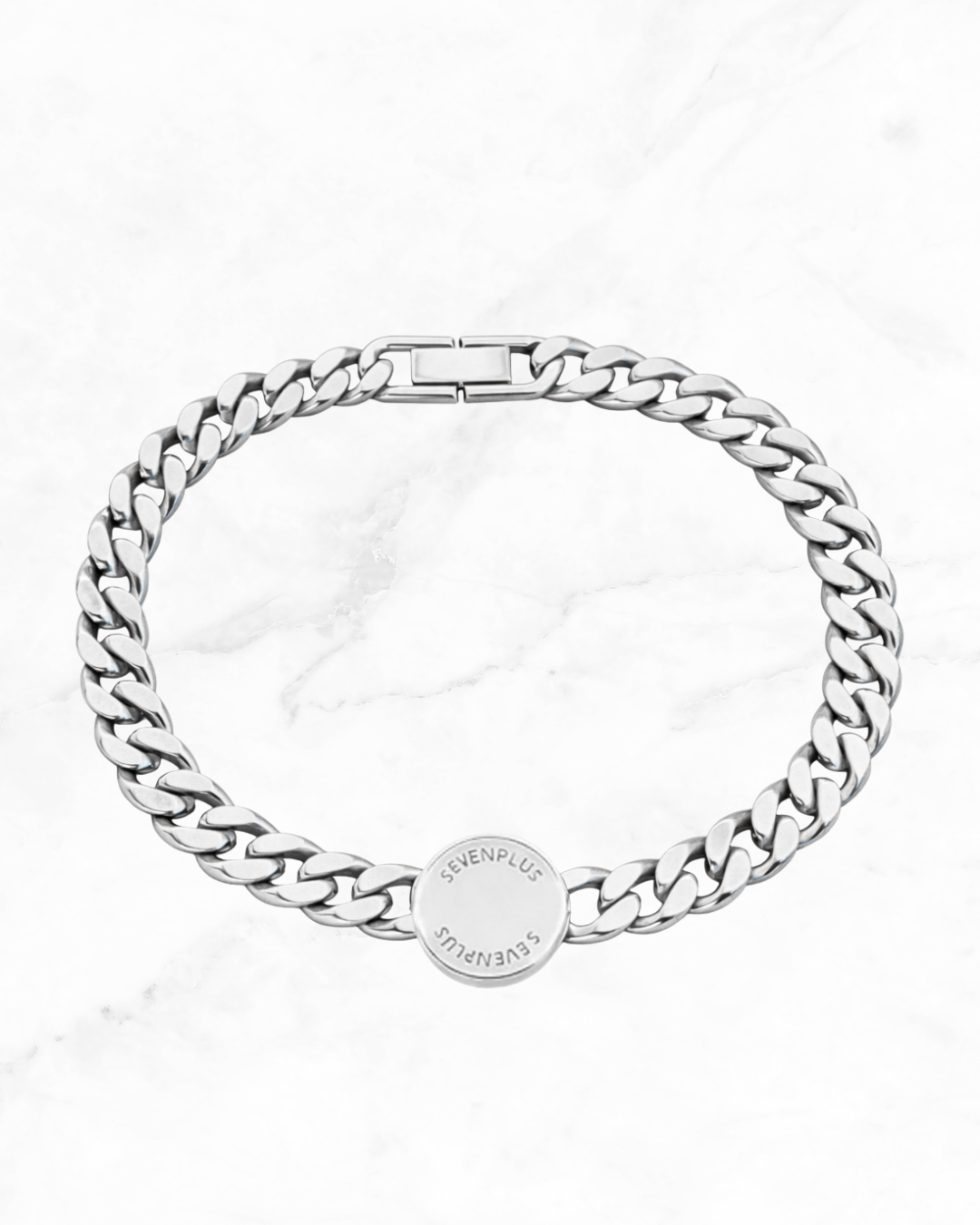 Amilla gans（アミラ・ガンス）